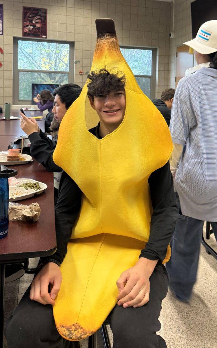 Andrew Cohen (Sophomore) poses as a banana. 