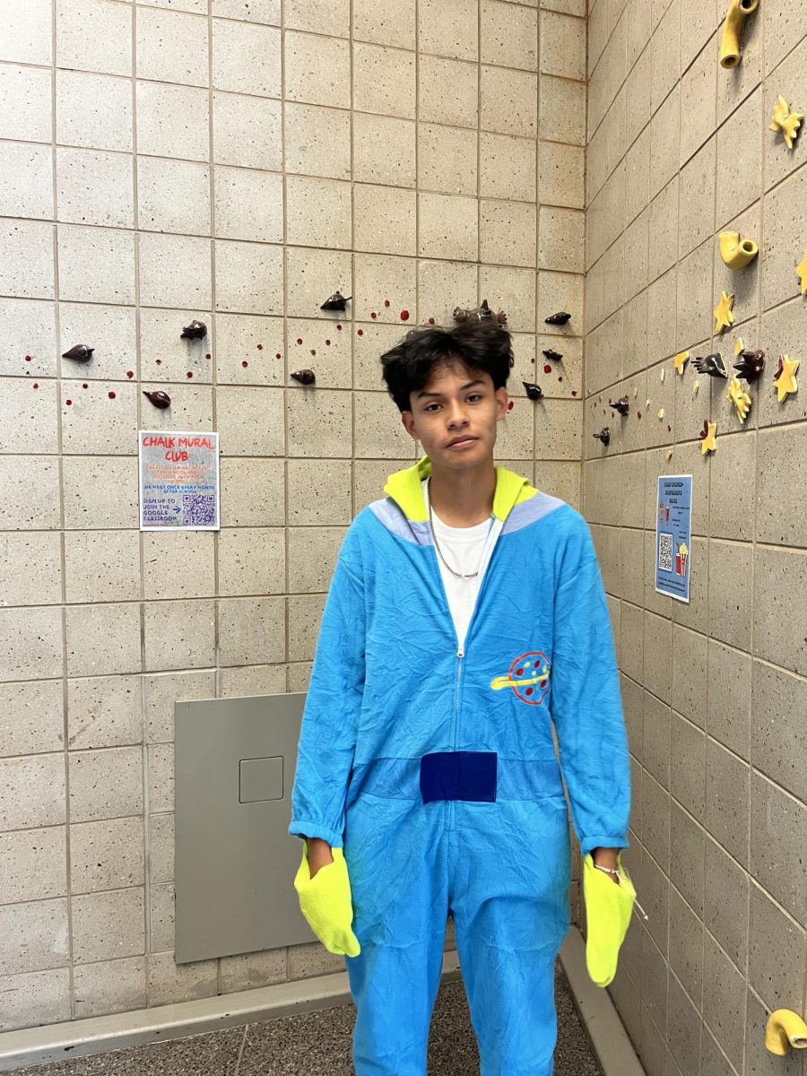 Leo Silva (Sophomore) dressed as an alien from Toy Story